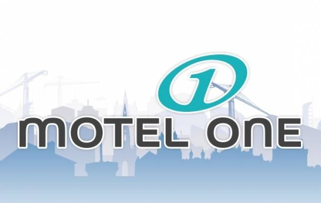 Motel One Time-lapse May 2016